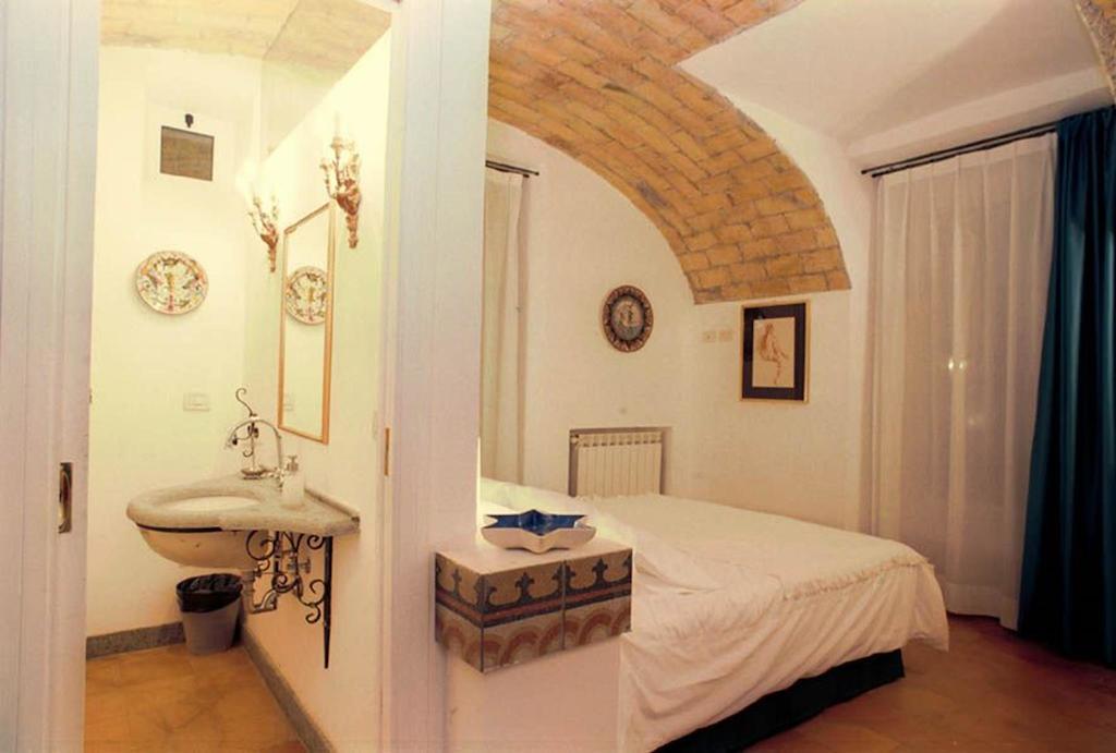 Villino Corbelli B&B Rome Room photo